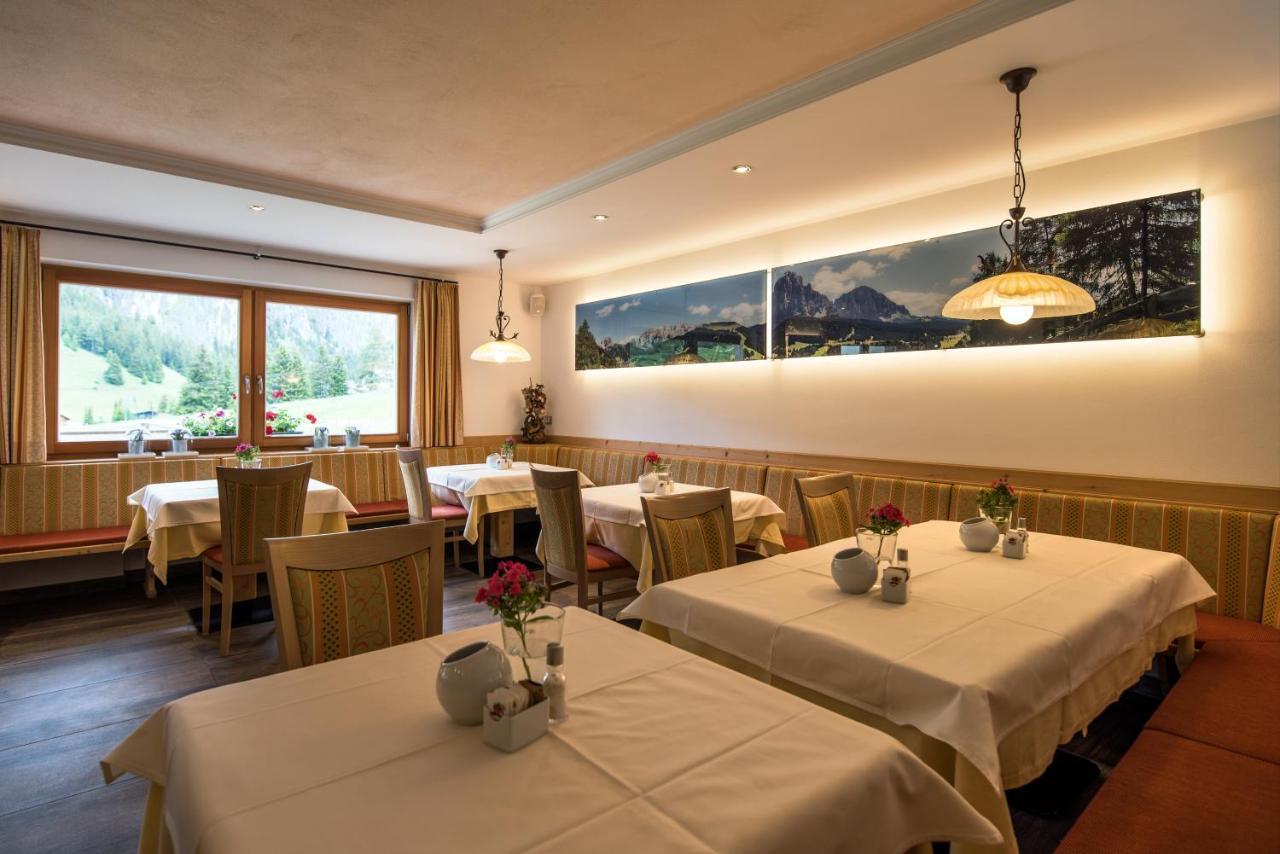 Garni Hotel Bel Vert Selva di Val Gardena Dış mekan fotoğraf
