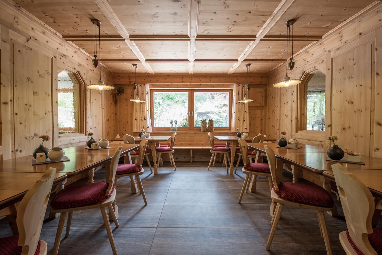 Garni Hotel Bel Vert Selva di Val Gardena Dış mekan fotoğraf